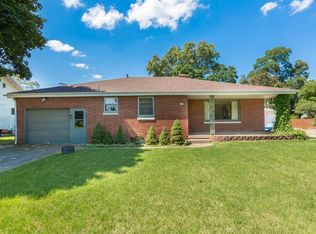 1709 Stocker Pl, South Bend, IN 46628