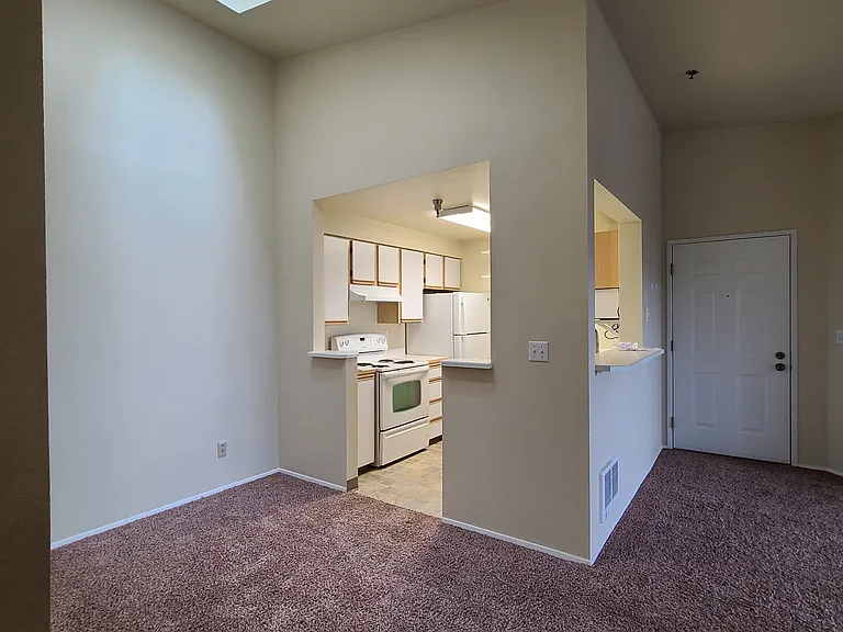 215 100th St SW #A306 — Photo 5
