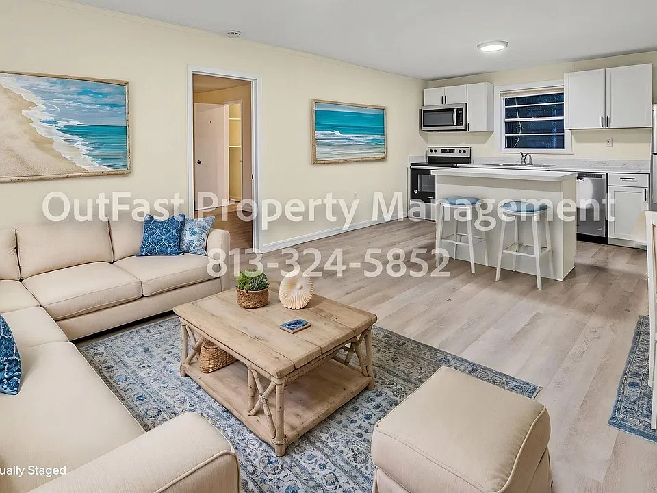 2315 W Rio Vista Ave #A2
