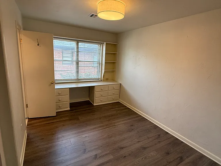 1512 Brighton Ave — Photo 10