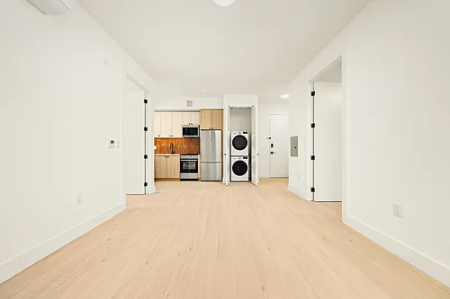 733 Lincoln Pl #1319 Photo 1