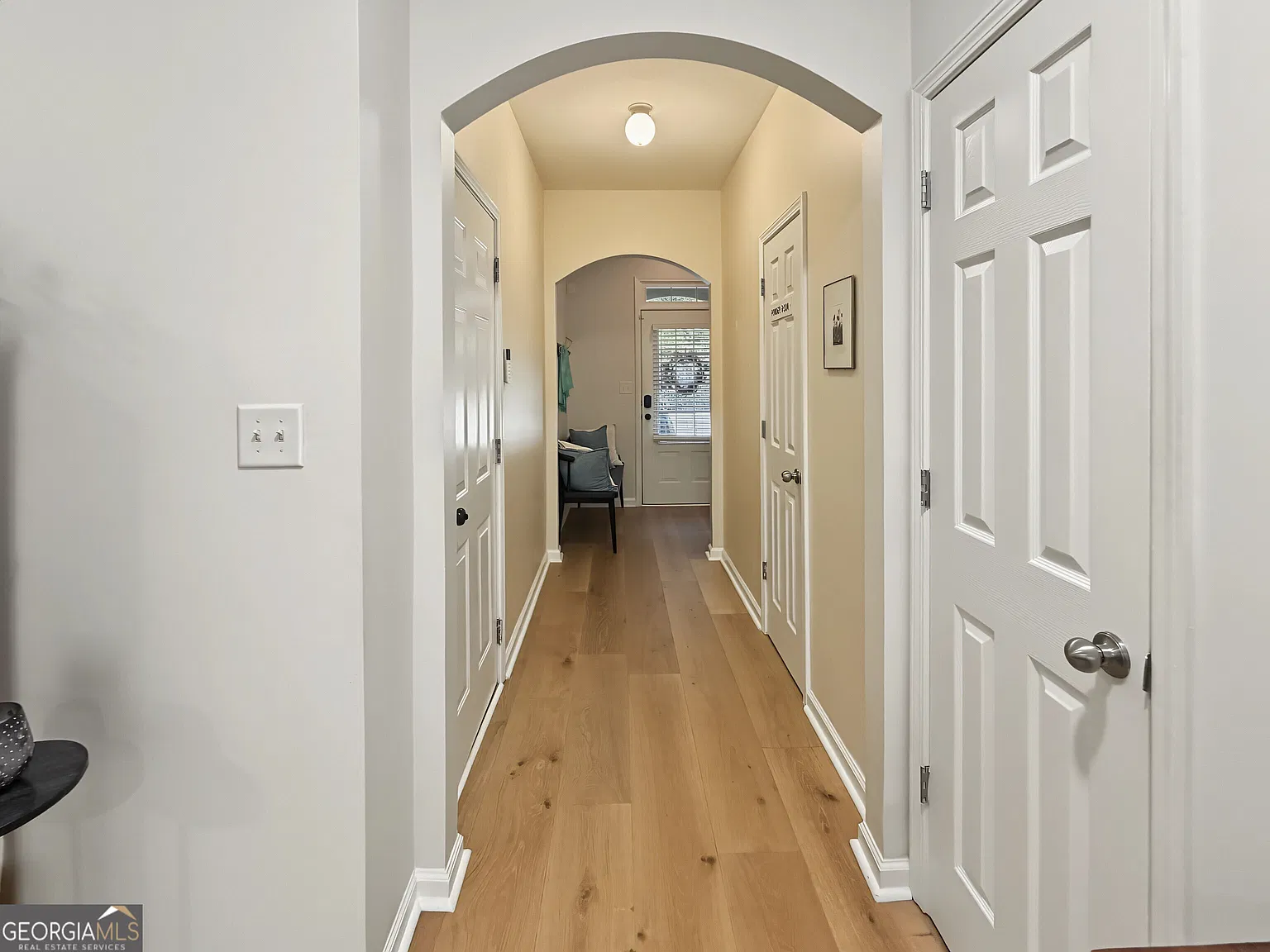 3 bed, 2.5 bath, 1818 sqft, $2,200 — Photo 4