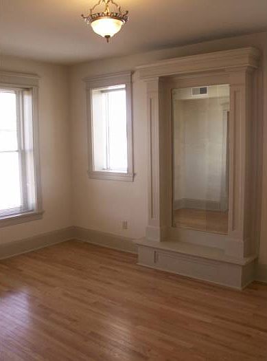 2nd image of 5896 Delmar Blvd APT 3W