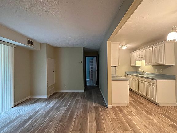 2nd image of 1640 Cedarwood Dr APT 231