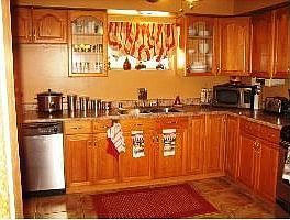 5th image of 144 Anita Cir