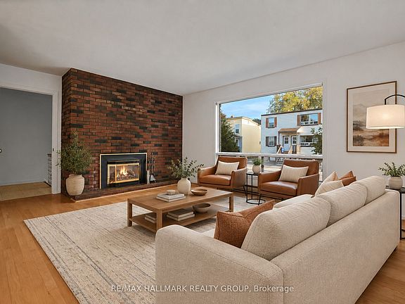5th image of 175 Carillon St