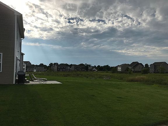 4th image of 7437 Belfont Ct