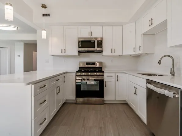 82 Ballou Ave APT 3, Dorchester Center, MA 02124