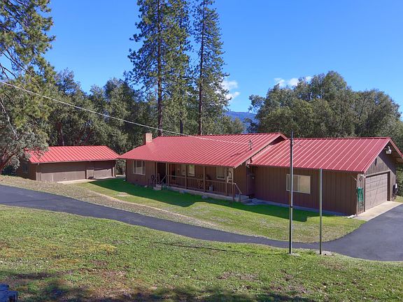 2nd image of 5840 Evergreen Ln
