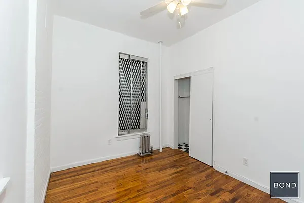 Rented by Bond New York | media 9