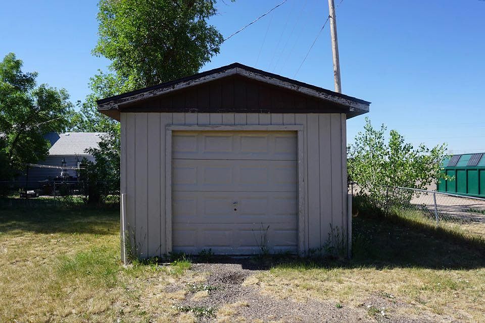 2nd image of 1591 Wagner St