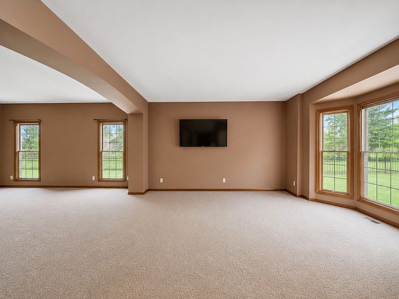 2nd image of 26200 W Chatham Dr