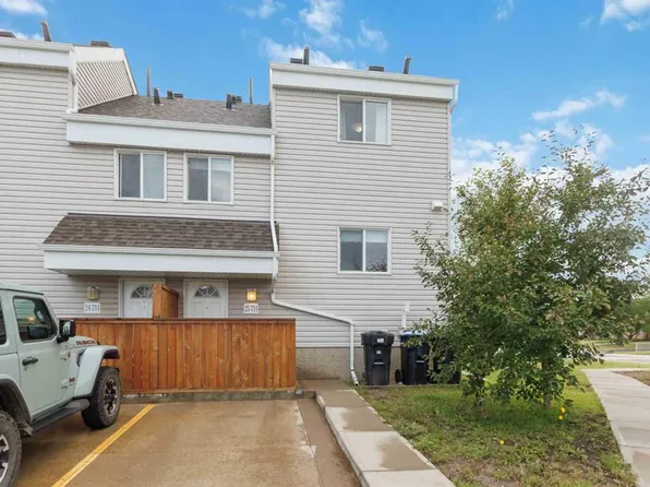 711 Beacon Hill Dr #25, Wood Buffalo, AB T9H 3R5