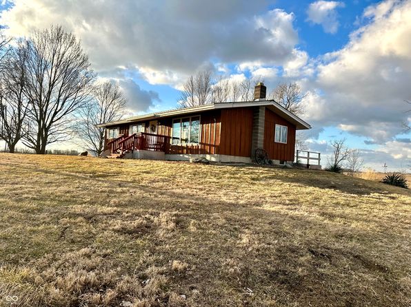 4658 W Division Rd, Crawfordsville, IN 47933