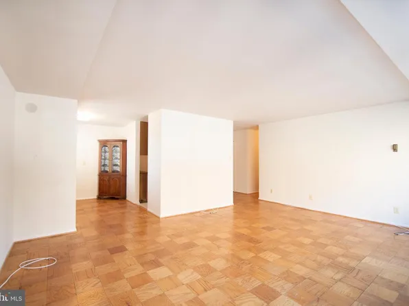 1210 N Taft St, Arlington, VA