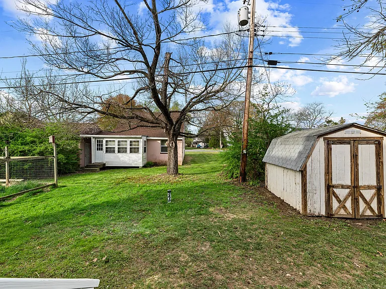 1512 Lincoln Rd — Photo 35