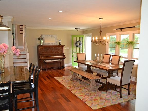 Dining / Room Kitchen
						:
						Open floor plan. Beautiful windows overlooking the park.