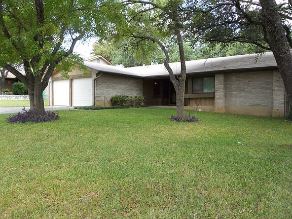 2nd image of 5234 Timber Trace St