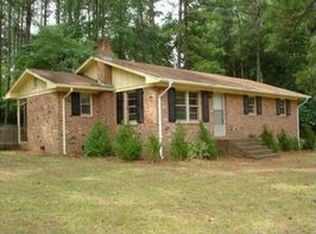 5470 Us Hwy 15 501 N, Pittsboro, NC 27312