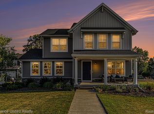 631 Grafton Ln, Howell, MI 48855