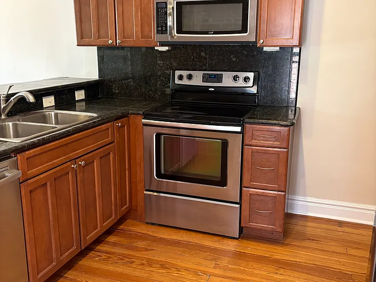 716 S Grant St — Photo 14