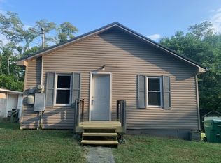 1066 Valley Home Rd, Morristown, TN 37813