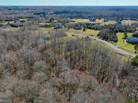 5th image of 3 Donovan Ln