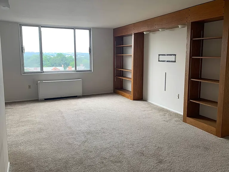1 E University Pkwy #120 — Photo 12