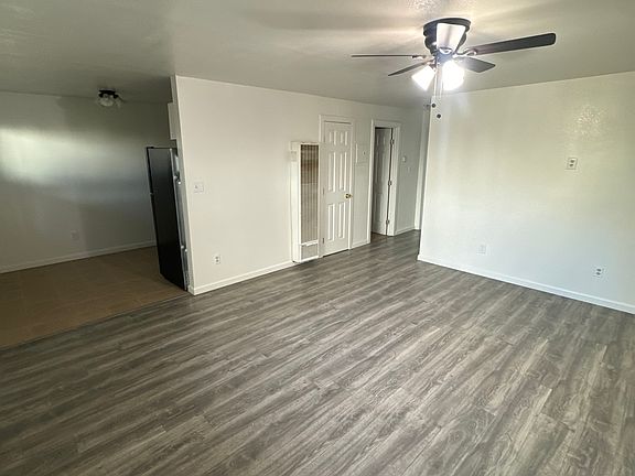 3rd image of 1080 Stanford Ave #0b2a64a46