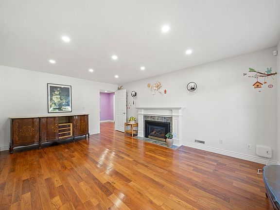 2nd image of 9435 156a St