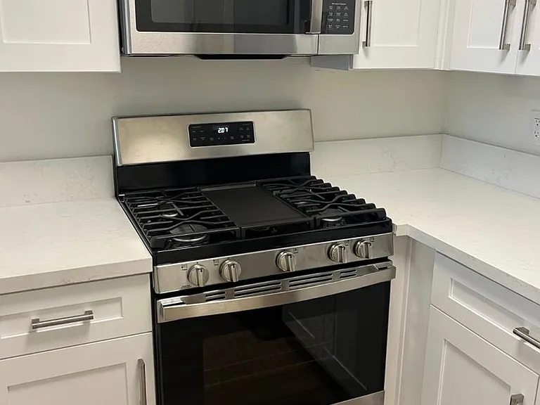 33 Driftwood St — Photo 19