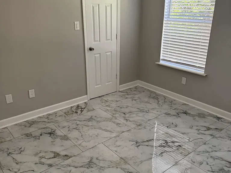 2911 Katy Ln — Photo 6