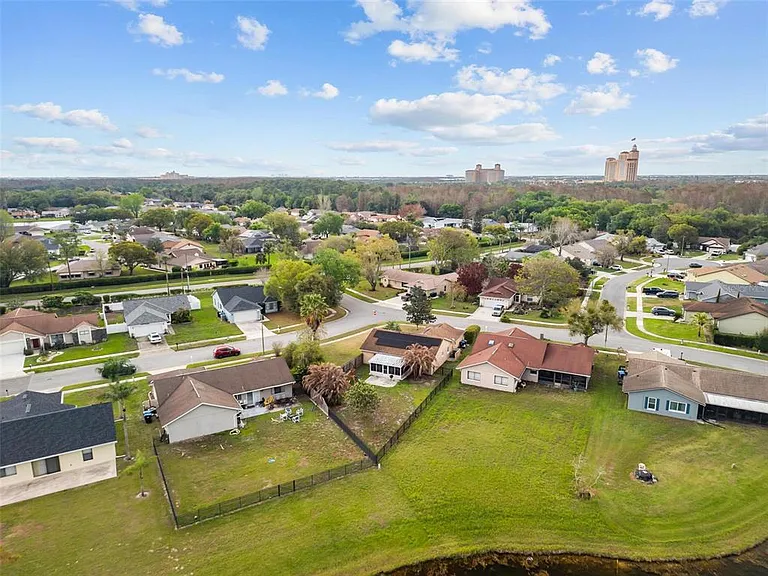 5107 Deer Creek Dr — Photo 47