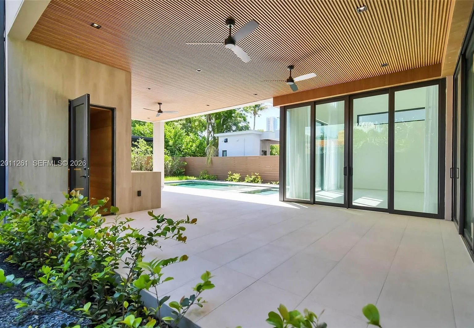 SW 29th Rd, Miami — Photo 1