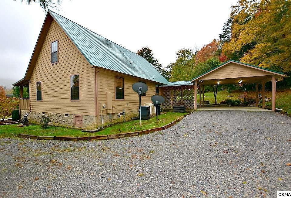 1st image of 3581 Mountain Creek Way