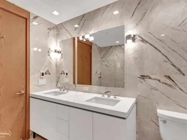 200 East 21st Street image 28 of 48