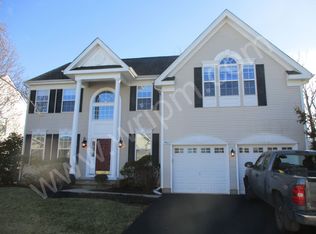 7452 Crane Xing, Macungie, PA 18062