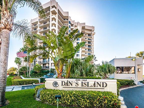 2nd image of 1660 Gulf Blvd APT 1007