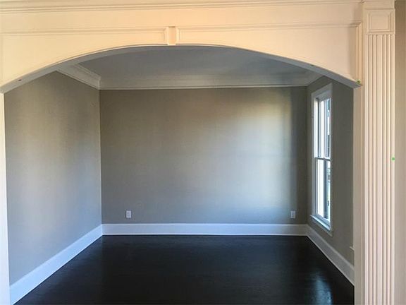4th image of 1581 Sophia Ln SE