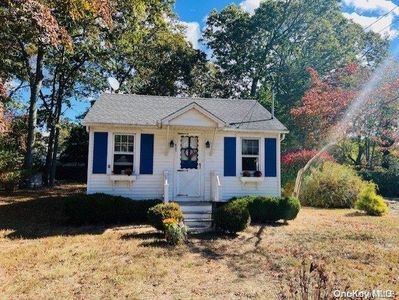 407 W Forest Road, Mastic Beach, NY, 11951