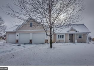 721 Melville Cir, Hastings, MN 55033