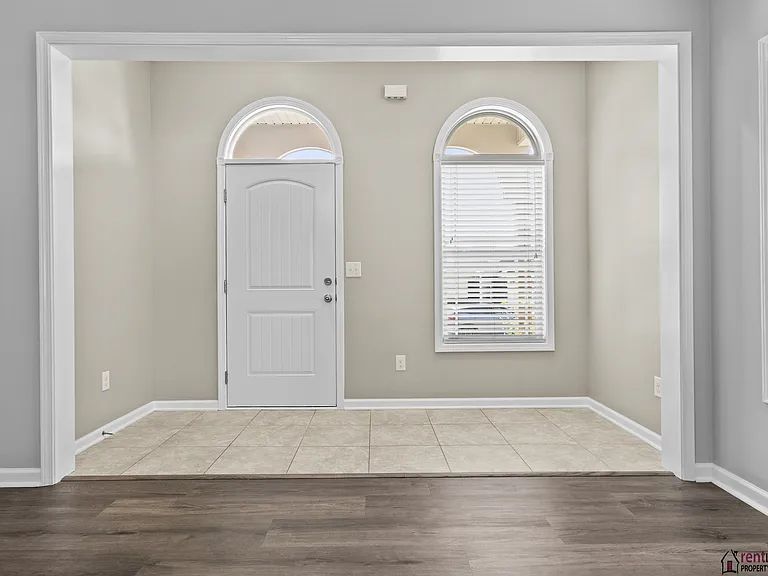 111 High Hope Ln — Photo 10