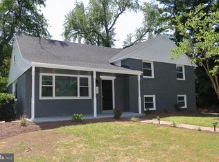 16 Fairway Dr, Malvern, PA 19355