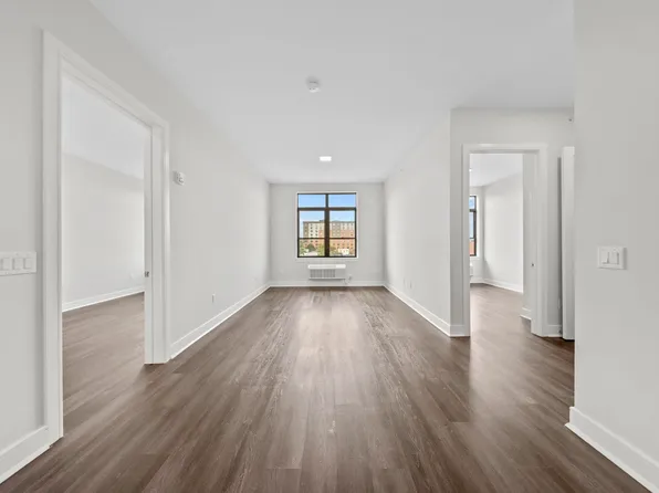 121 34th Street image 6 of 44