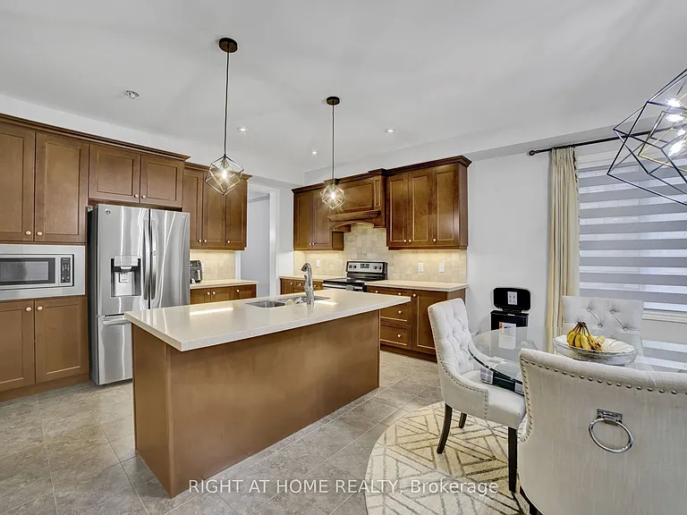 288 Raymond Rd — Photo 20