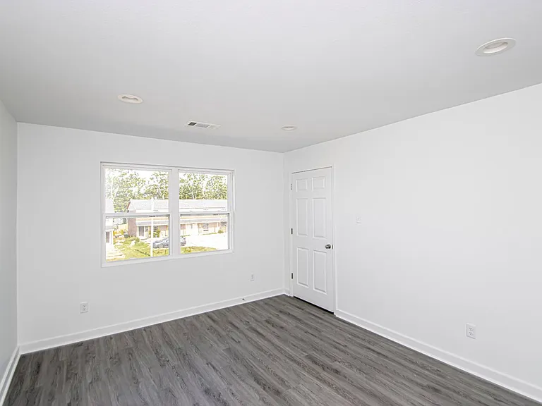 2001 Sanford Dr — Photo 19