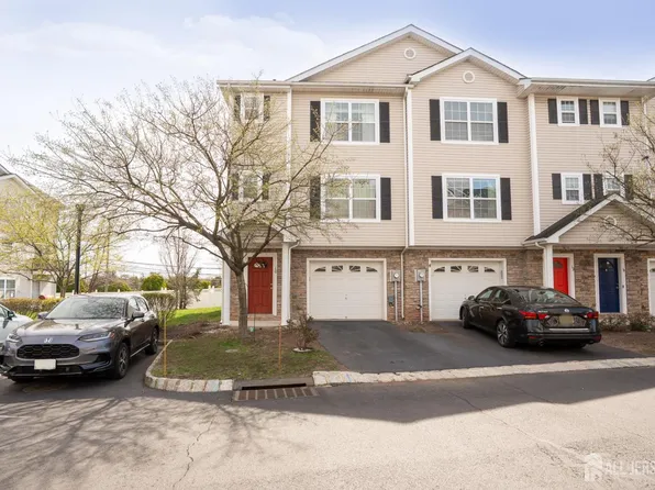 10 Alerica Ln, Somerset, NJ 08873
