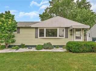 257 Oakridge Ave, Buffalo, NY