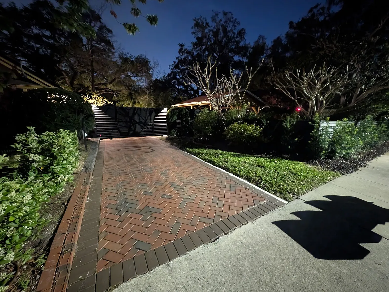 5XX Wilkie St — Photo 1
