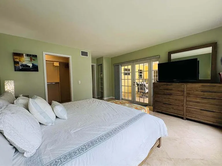 7834 Edgewater Dr — Photo 21